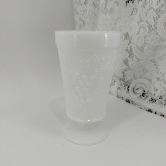 Anchor Hocking Colony Grape Milk Glass White Goblet Footed - Picture 4 of 14